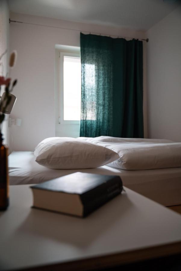 Bogentrakt Hostel Τσουρ Εξωτερικό φωτογραφία