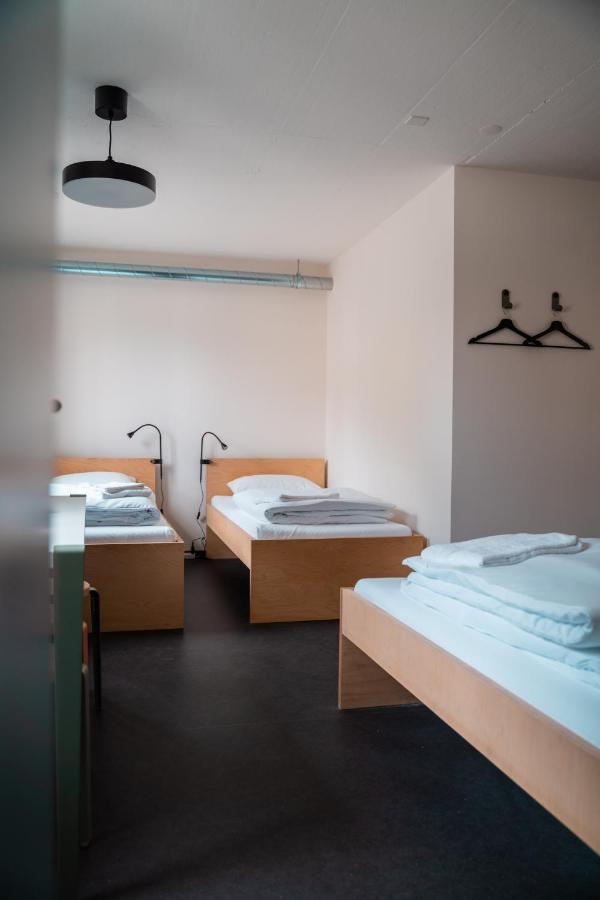 Bogentrakt Hostel Τσουρ Εξωτερικό φωτογραφία