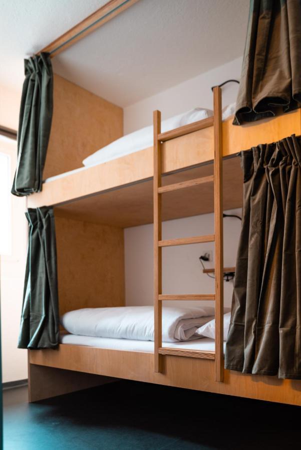 Bogentrakt Hostel Τσουρ Εξωτερικό φωτογραφία
